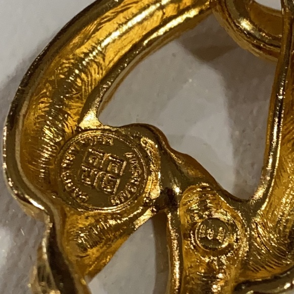 Givenchy 1980s Vintage Bracelet from a Collector - Picture 6 of 17